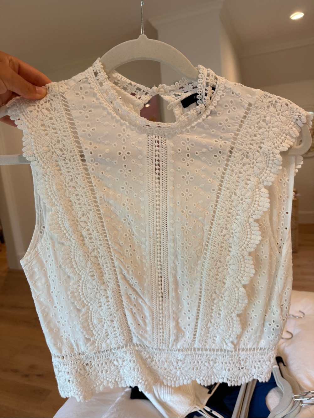 Forever 21 White Eyelet Crochet Tank Top